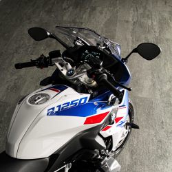 R1250RS-02.jpg